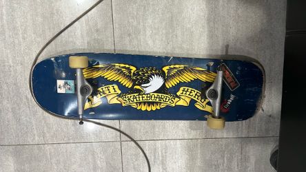 Skateboard