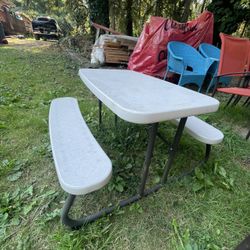 Kids Lifetime Picnic Table 
