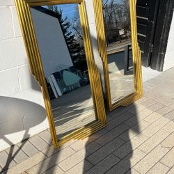 2 golden Mirrors (safavieh) 