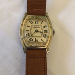 Vintage Splendor Hand Wind Runs Good Swiss Made