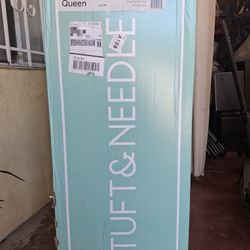 Tuft And Needle Mint Hybrid Mattress (QUEEN size)