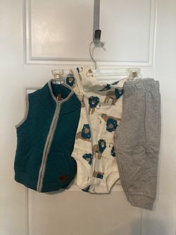 New Carters  3 Pc 18 mths Outfit