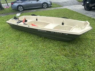 Jon Boat (12ft Sun Dolphin) for Sale in Fort Lauderdale, FL - OfferUp