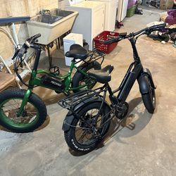 2 E-bikes , 2 Chargers , 3 Batteries 