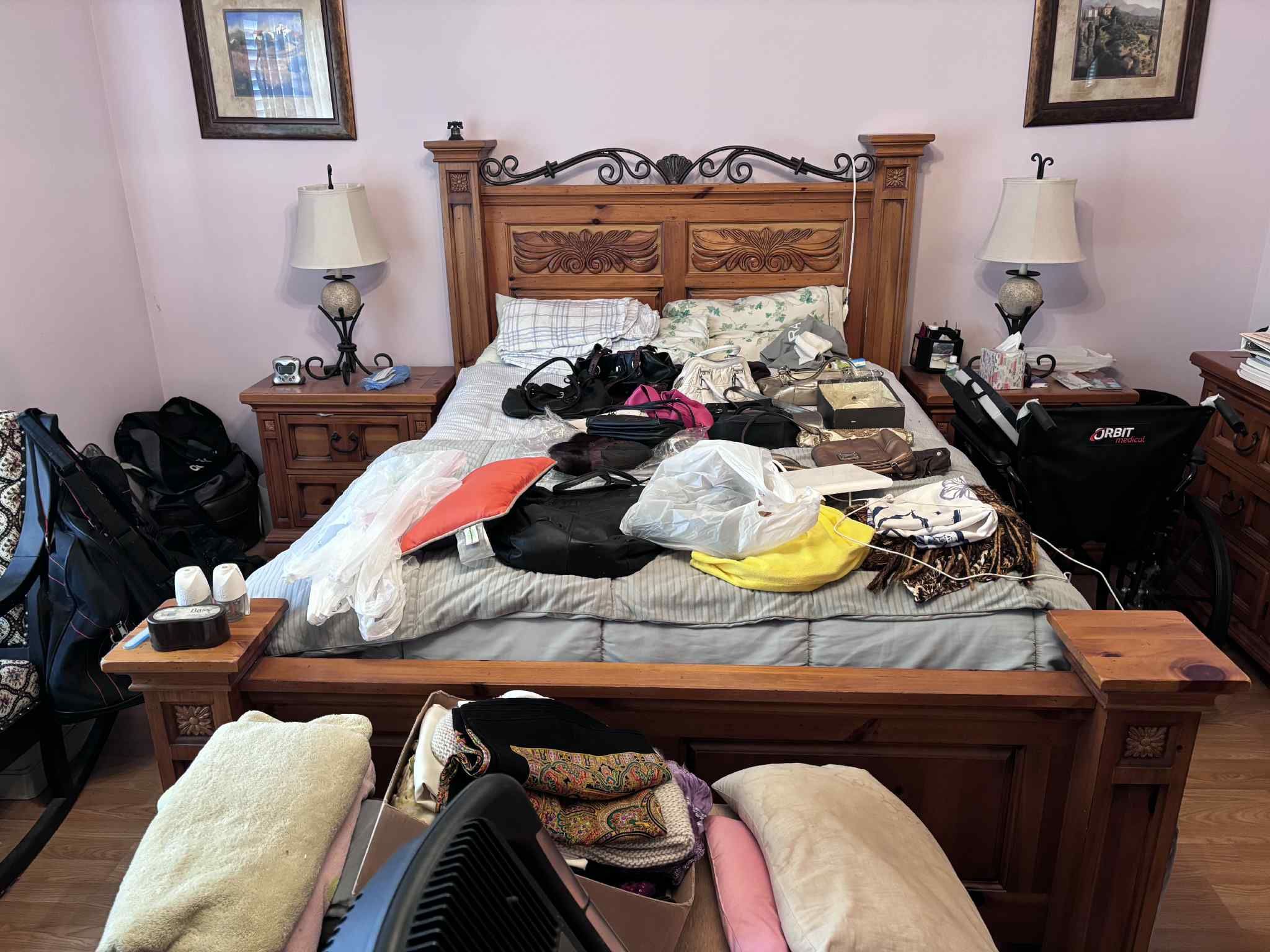 QUEEN SIZE BEDROOM SET