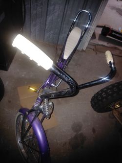 Micargi Hero 20 in Vintage-Style Lowrider Bicycle