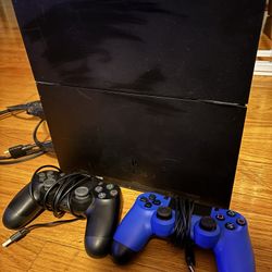 PlayStation 4 Bundle FULLY OPERATIONAL