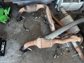 05 Yukon exhaust Y pipe