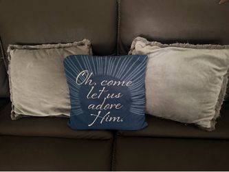 Pillows Bundle