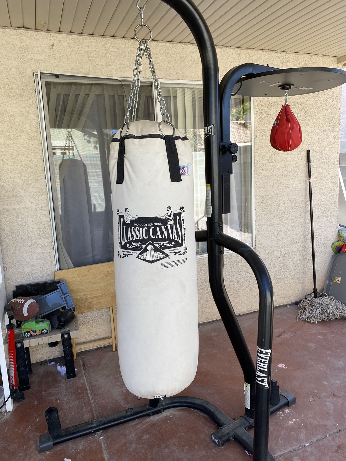 Classic Boxing Bag & Speed Bag