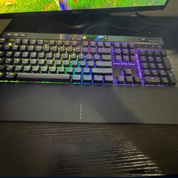 K70 RGB PRO Mechanical Keyboard - Grey Switches