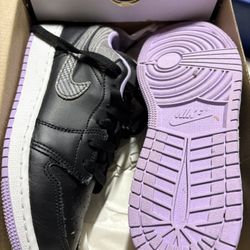 Jordan 1 Size 4 Youth 