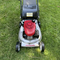 Honda Self Propelled Lawn Mower 