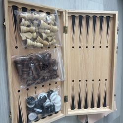 3-in-1 Game set CHESS CHECKERS BACKGAMMON