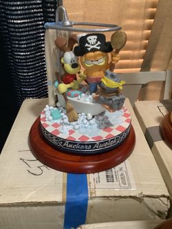 Garfield music figurines