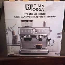 Ultima Cosa Espresso Machine
