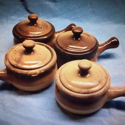 Vintage Ceramic pottery serving soup / casserole pots w/ handle + lid (set of 4)