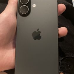 iPhone 17