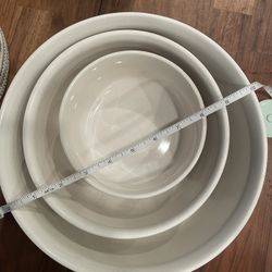 Vintage Mervyns Japan Nesting Bowls