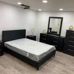 Bedroom Set - Juego De Cuarto 