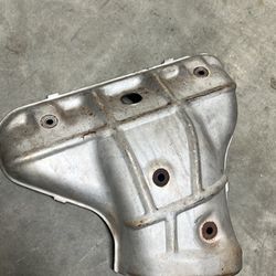 B Series Header Cover 