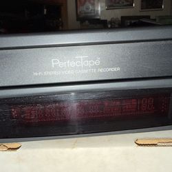 VCR in excellent condition      Works