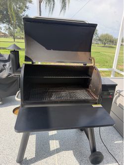 Traeger Pro 780 Pellet Grill, Wi-Fi Enabled!