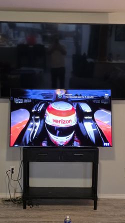 55 INCH Samsung Oled 4k. AI smart Tv