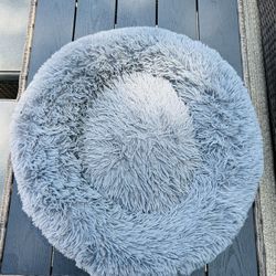 Large Cat Pillow Bed 