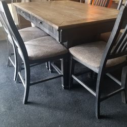 Farm Style Dining Table 