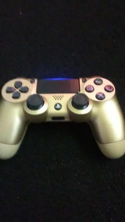 PS4 controller gold