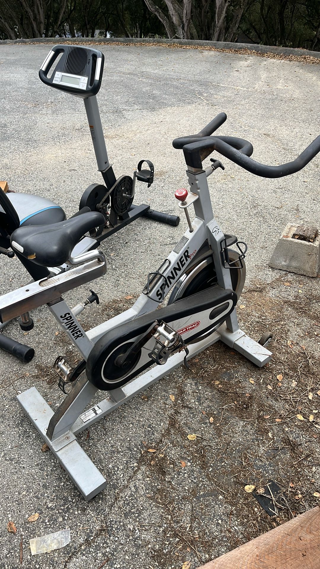 Spinner pro exercise bike