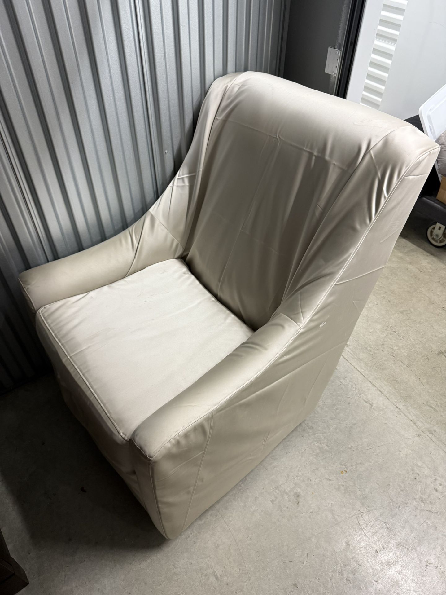 Nursery Rocking chair