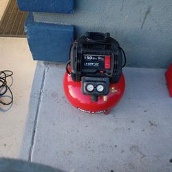 Porter Cable 150 psi 6 gallon air compressor