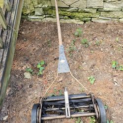 Vintage Scotts Reel Mower