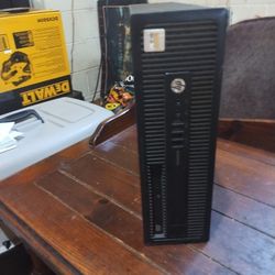 HP Elite Desk Desktop 