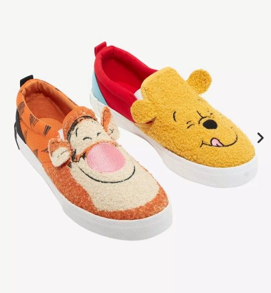 Disney Winnie The Pooh Fuzzy Tigger And Pooh Slip On