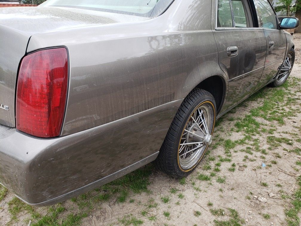2000-2005 Cadillac Deville Parts with 17" Swangers