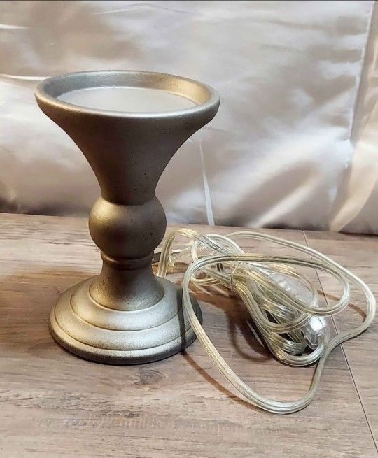 Gold Canyon Electric Wax Warmer, Antiqued Silver, 6" tall x 4" wide, Excellent Used Condition