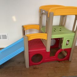 Simplay 3 Young Explorers Indoor/Outdoor Playset - Like new