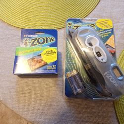 NEW POLAROID 1-ZONE CAMERA . NEVER USED. $40 FIRM PRICE 