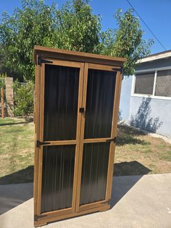 Outdoor Storage Locker