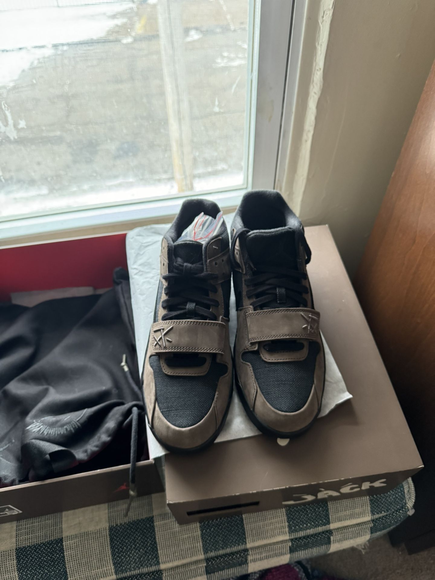 Dark Mocha Jumpman Jacks