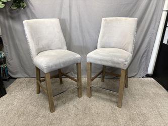 TOMMY HILFIGER Pebble Grey Diamond Stitch Back Counter Stool (Set of 2)