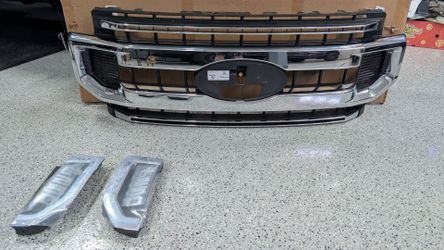 Ford Factory Grill and Side Vents