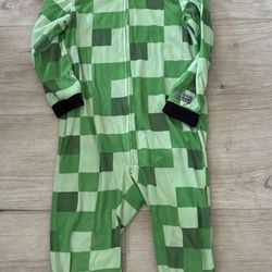 Boys Minecraft Pj’s Size Small