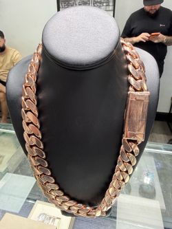 Miami Cuban Link - Rose Gold  - 687 Grams