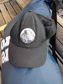 North Face Snapback