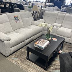 Amazing Reclining Sofa Loveseat!🚨💥💛 $1,699! 