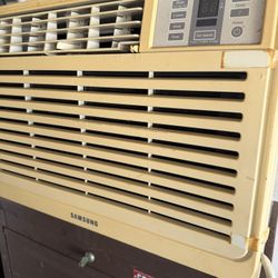 AC Window Unit
